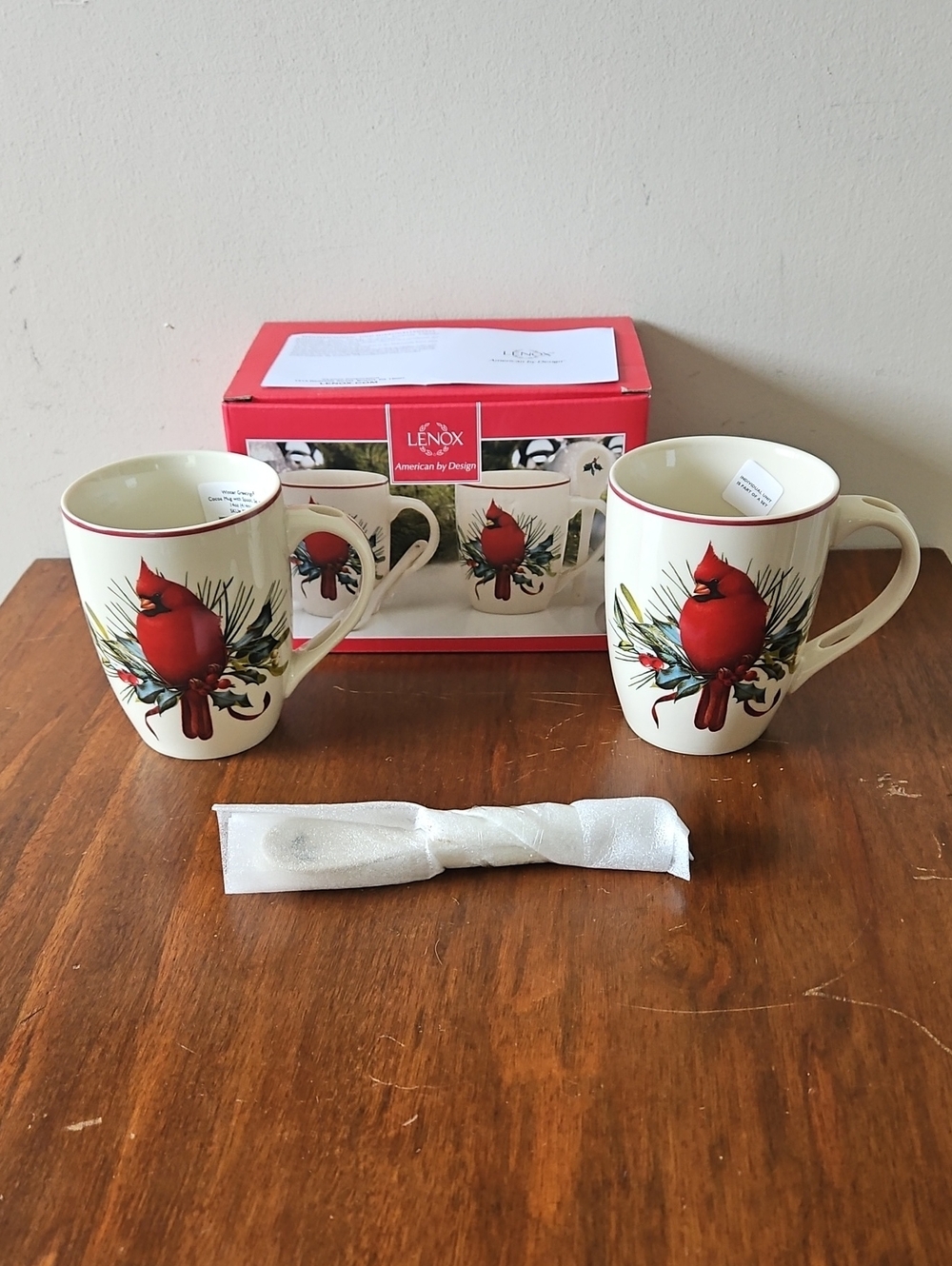 NWT Lenox Winter Greetings Cardinal Cocoa Mugs With Spoons Set Of Two